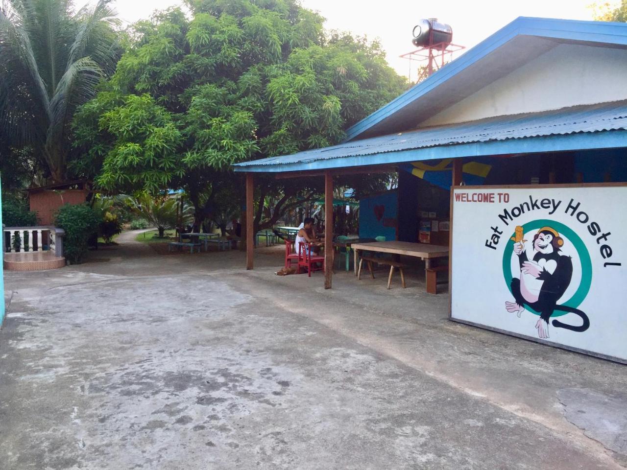 Fat Monkey Hostel Корон Екстер'єр фото
