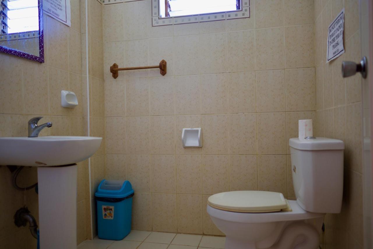 Fat Monkey Hostel Корон Екстер'єр фото