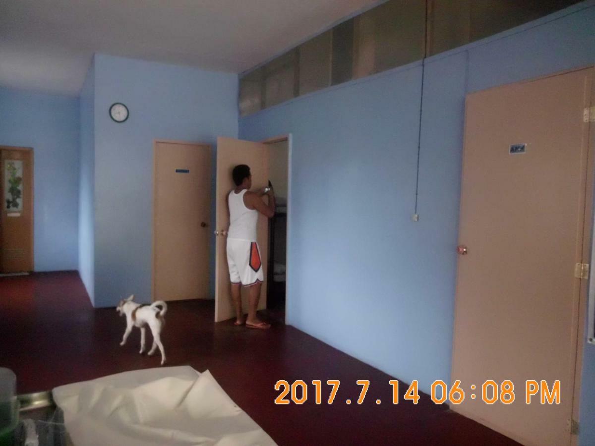 Fat Monkey Hostel Корон Екстер'єр фото