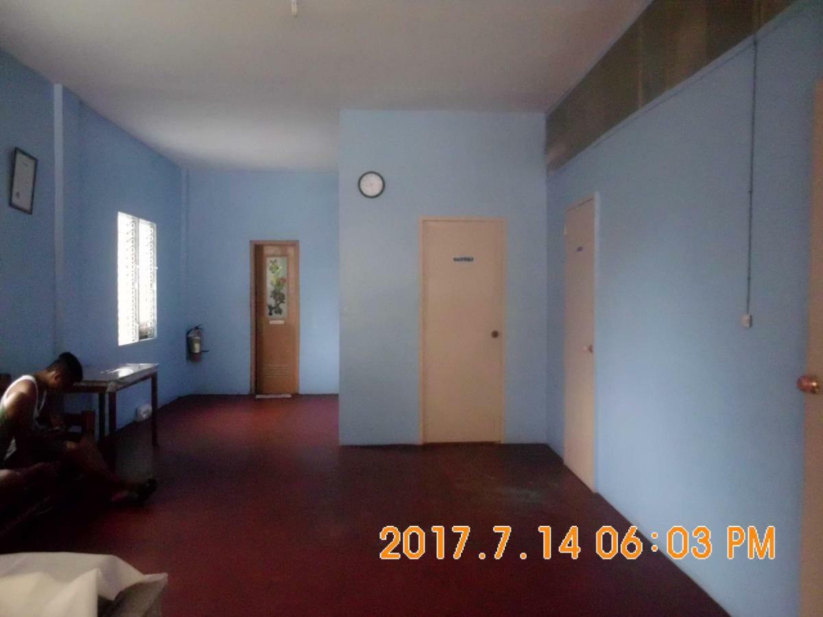 Fat Monkey Hostel Корон Екстер'єр фото