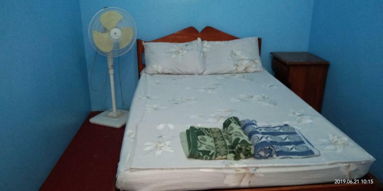 Fat Monkey Hostel Корон Екстер'єр фото